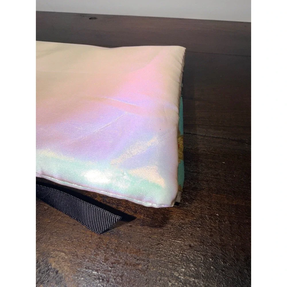 Gucci Beauty Iridescent Floral Makeup Pouch Green Pink Holographic Ribbon Clutch